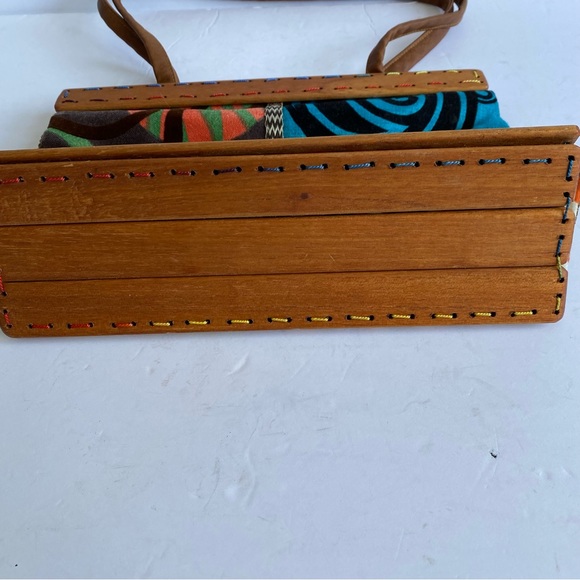 Boho Patchwork fabric and wood bag - Picture 5 of 11
